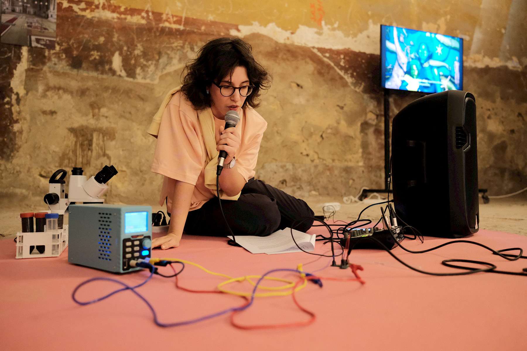 Let's Symbiose and Be With 1